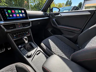 SEAT Tarraco 1.4 e-HYBRID DSG — SUV 7 places hybride rechargeable, toit panoramique, très faible kilométrage — Miniatura 23