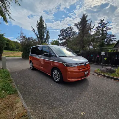 VW T7 Multivan 2.0 TSI Style Liberty — 7 places, 60'000 km, sans sinistre — côté
