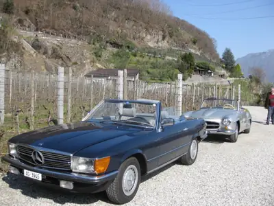 Mercedes-Benz SL 280 R107 — Le cabriolet classique des années 80, 130'000 km — vue extérieure