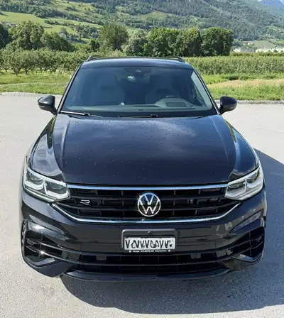 VW Tiguan 2.0 TSI R DSG — SUV dynamique 319 ch, faible kilométrage — vue extérieure