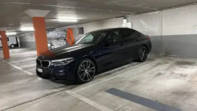 BMW 530d xDrive M Paket — Berline de prestige, 265 ch diesel et traction intégrale — vista esterna