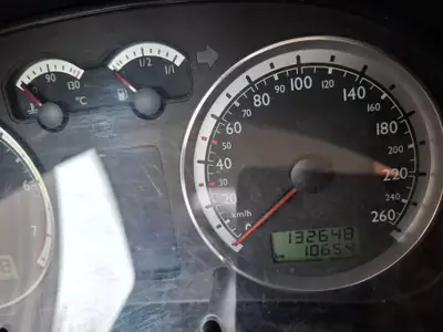VW Golf Variant 2003 — Monospace polyvalent, moteur fiable 105 ch — interni