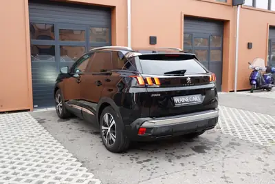 Peugeot 3008 1.2 PureTech — SUV polyvalent, toit panoramique, faible consommation — Thumbnail 10