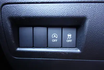 Suzuki Ignis 1.2i Hybrid — Citadine écologique avec garantie 3 ans — Miniature 16