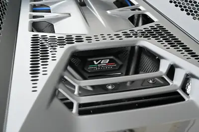 Lamborghini Temerario HPEV — Hypercar hybride rechargeable 920 ch, état neuf — Miniature 14