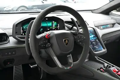 Lamborghini Temerario HPEV — Hypercar hybride rechargeable 920 ch, état neuf — Miniature 18