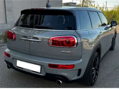 MINI Clubman 2.0 SD Cooper ALL4 — Break premium diesel, entretien complet, toit panoramique — Miniatura 10