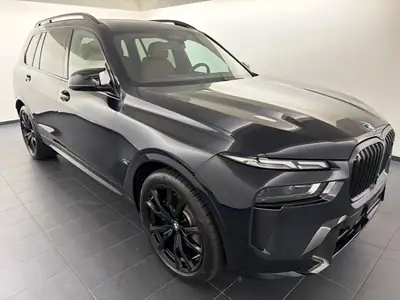 BMW X7 xDrive 48 M60i M Sport Pro 2025 — Luxe 7 places, motorisation hybride 530 ch — intérieur