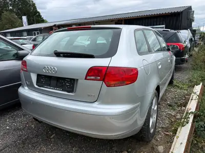Audi A3 Sportback 2.0 FSI Ambition — Compacte dynamique, 156 000 km, sans sinistre — Innenraum