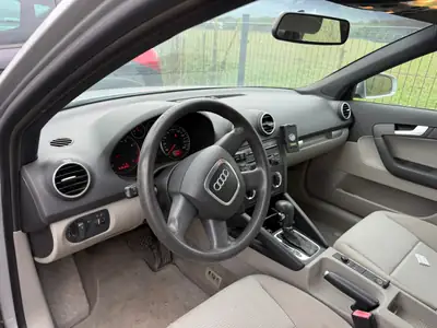 Audi A3 Sportback 2.0 FSI Ambition — Compacte dynamique, 156 000 km, sans sinistre — Miniatur 7