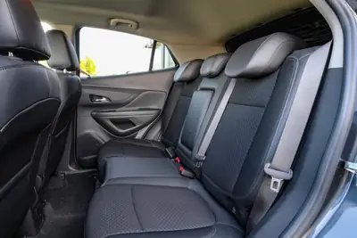 Opel Mokka X 1.4i Turbo 4WD — SUV compact performant, sans sinistre — Miniature 12