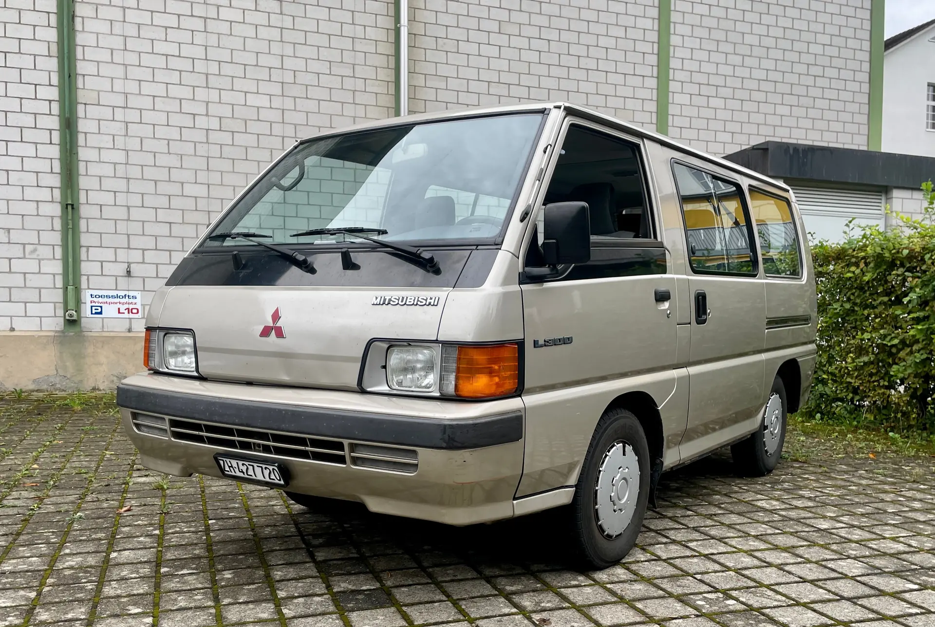 Mitsubishi L 300 1989 occasion Zell — 1