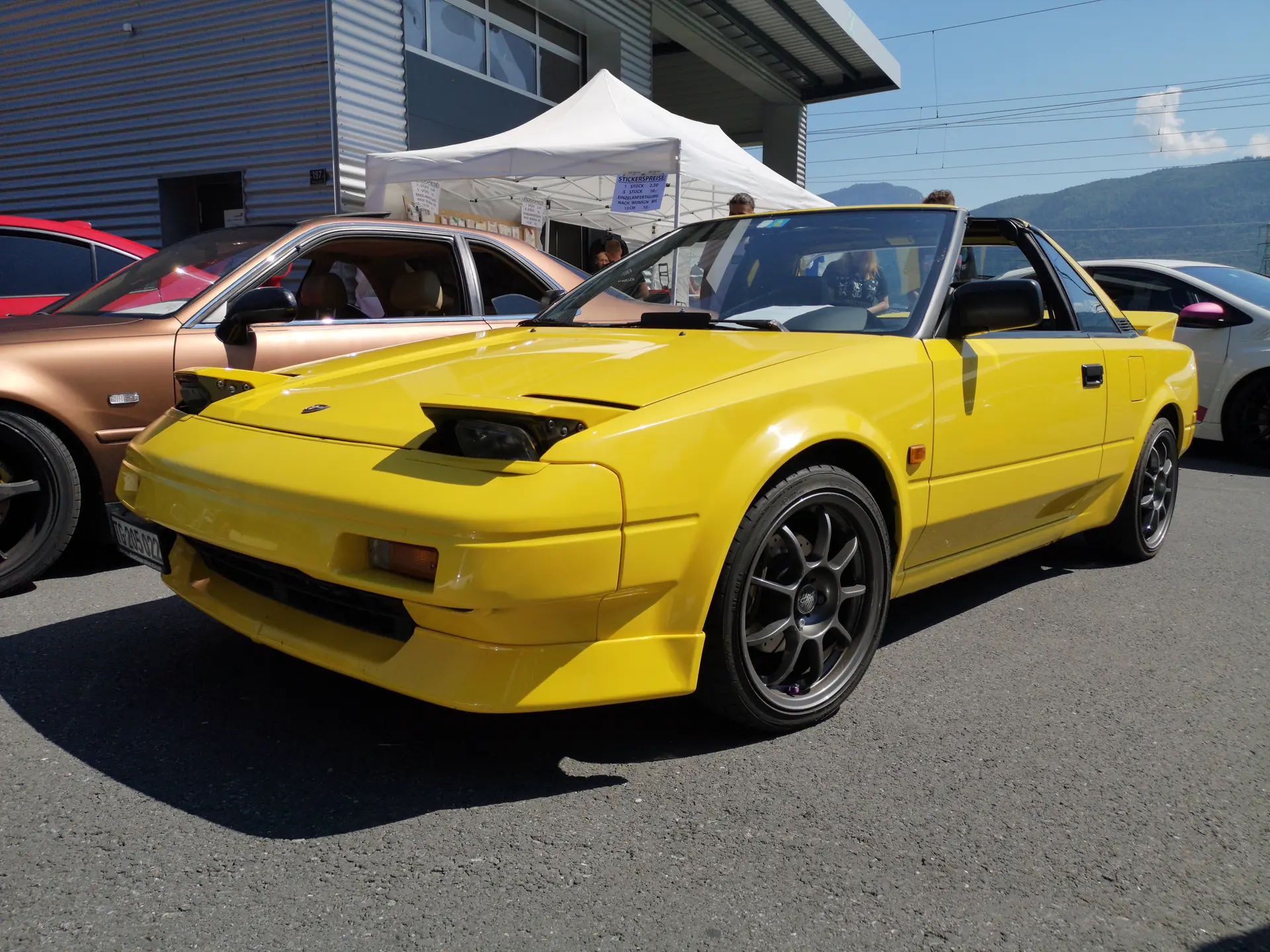 Toyota MR2 AW11 T-Bar 1987 — Légendaire roadster mid-engine, histoire documentée
