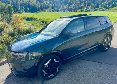 Opel Grandland-e Ultimate AWD — SUV électrique haute performance, quasi-neuf à 770 km — tableau de bord