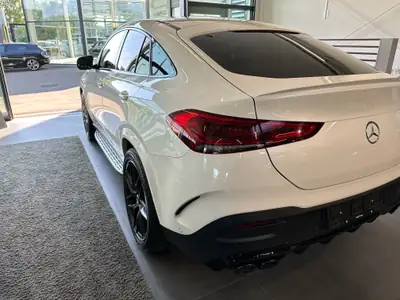 Mercedes-Benz GLE 53 AMG 4matic+ — SUV performant hybride, 112'000 km, blanc élégant — intérieur