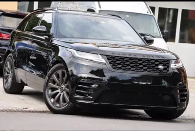 Land Rover Range Rover Velar 3.0 D 300 — Diesel puissant, design premium, 162'000 km — vue extérieure