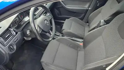 Skoda Rapid 1.4 TSI Ambition DSG — Break économique, entretien impeccable, toit panoramique — Armaturenbrett