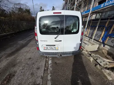 Renault Kangoo 1.2 TCe 115 — Monospace pratique et économe, 87 000 km — exterior view