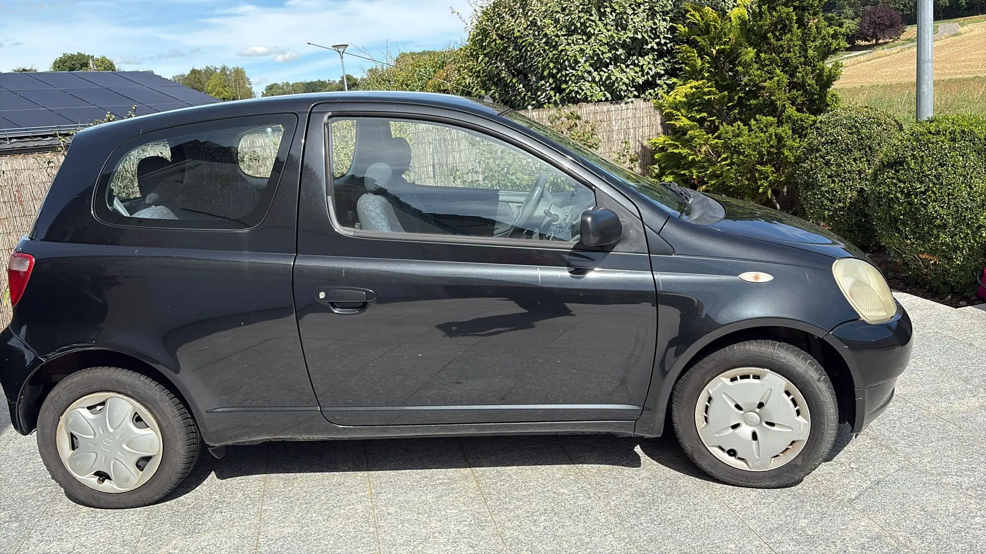 Toyota Yaris 1.3 16V Linea Luna 2002 — Citadine fiable, entretien économique