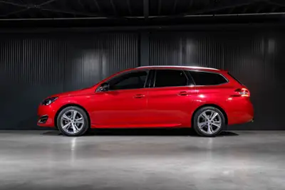 Peugeot 308 SW 1.2 THP Allure — Break pratique, toit panoramique, véhicule sans sinistre — Miniatur 9
