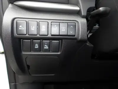 Mitsubishi Eclipse Cross 1.5 T-Mivec Style 4WD — SUV compact polyvalent, seulement 72 400 km — Miniatura 17