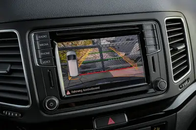 VW Sharan 2.0 TDI Highline 4Motion — Monospace premium, 65 000 km, traction intégrale — Miniature 20