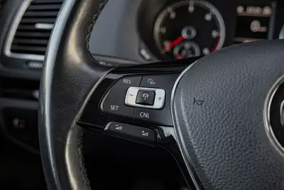 VW Sharan 2.0 TDI Highline 4Motion — Monospace premium, 65 000 km, traction intégrale — Miniature 24