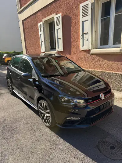 VW Polo 1.8 TSI GTI — Sportive compacte, 192 ch et faible kilométrage — vue extérieure