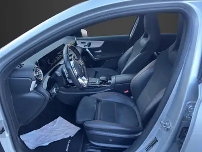Mercedes-AMG A 35 4Matic — Compacte sportive 306 ch, entretien certifié — Miniatur 14