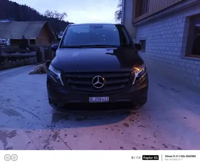 Mercedes-Benz Vito 2.0 CDI Pro — Fourgonnette polyvalente 9 places, 163 ch diesel automatique — rear view