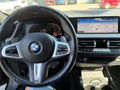 BMW 120i M Sport Pro — Berline dynamique, 74000 km, moteur 1.998 cc — interni