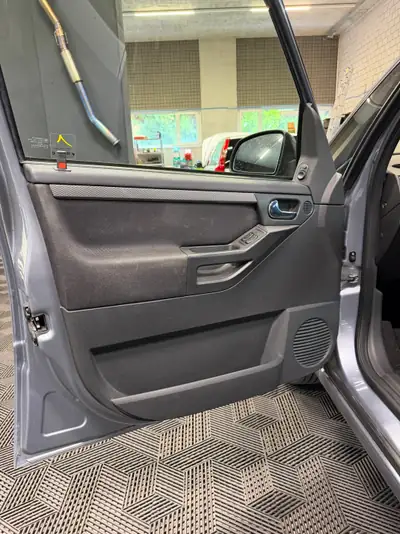 Opel Meriva 1.8i 16V Enjoy — Monospace compact fiable, entretien soigné — Miniature 13