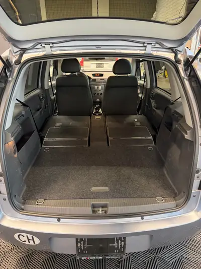 Opel Meriva 1.8i 16V Enjoy — Monospace compact fiable, entretien soigné — Miniature 18
