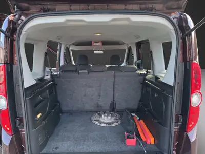 Fiat Doblò 1.4 T-jet Dynamic — Monospace polyvalent, entretien certifié — Miniatura 14