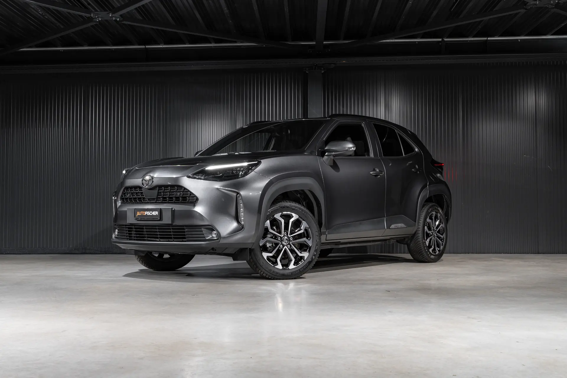 Toyota Yaris Cross 1.5 e-CVT — Hybride compact, neuf avec 9900 km seulement