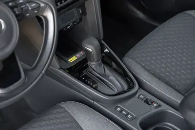 Toyota Yaris Cross 1.5 e-CVT — Hybride compact, neuf avec 9900 km seulement — Miniatur 20