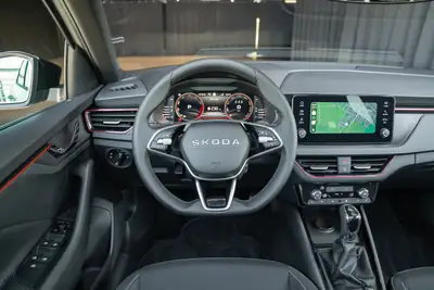 Skoda Scala 1.5 TSI Monte Carlo — Berline compacte dynamique, garantie 5 ans usine — Miniatura 23