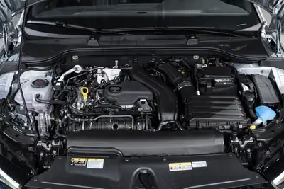 Skoda Scala 1.5 TSI Monte Carlo — Berline dynamique, quasi neuve avec garantie constructeur — Miniatura 24