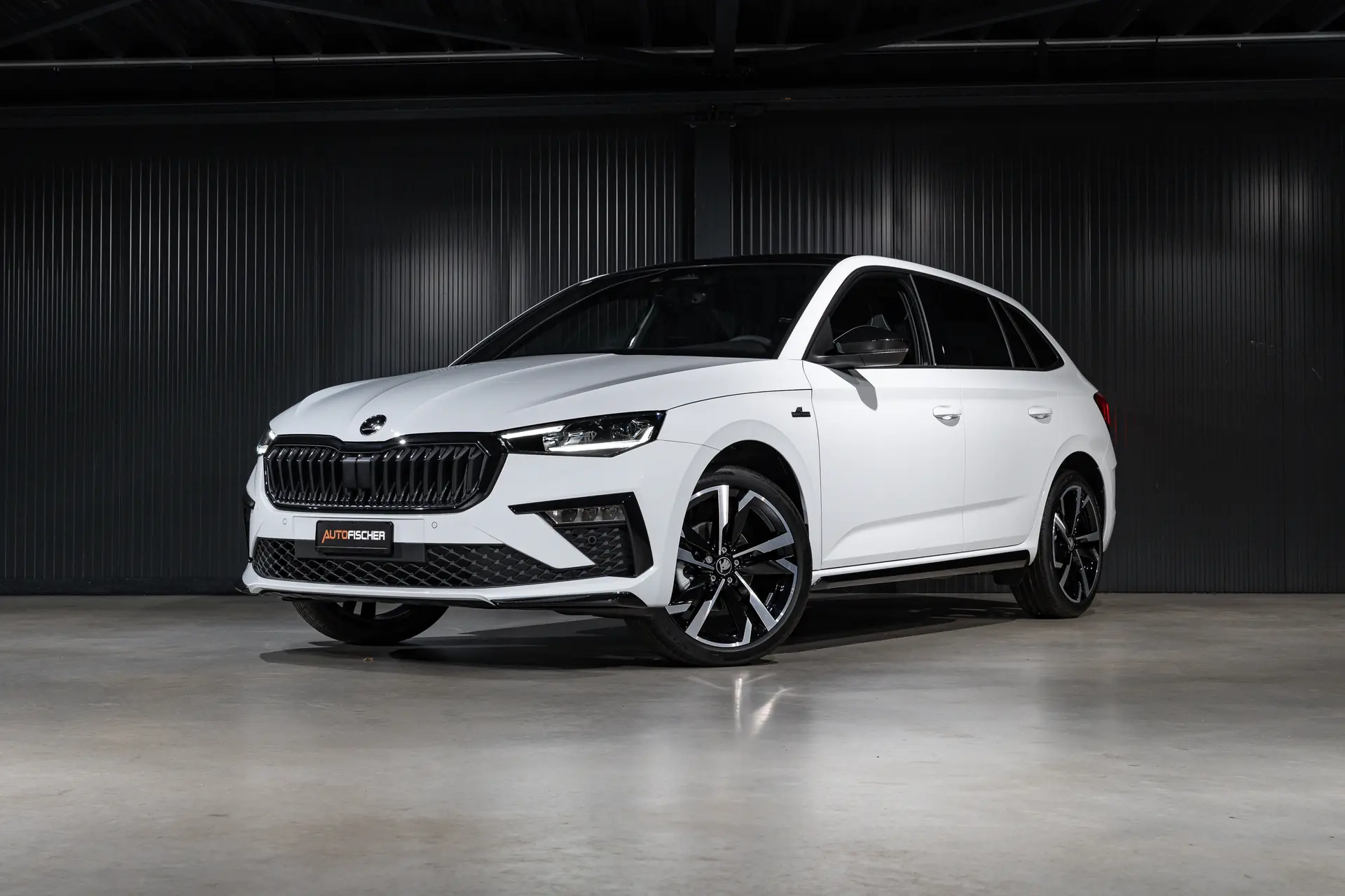 Skoda Scala 1.5 TSI Monte Carlo — Berline dynamique, garantie constructeur 5 ans, toit panoramique