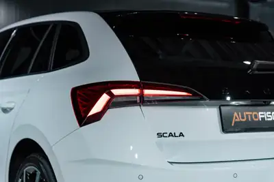 Skoda Scala 1.5 TSI Monte Carlo — Berline dynamique, garantie constructeur 5 ans, toit panoramique — Miniature 25