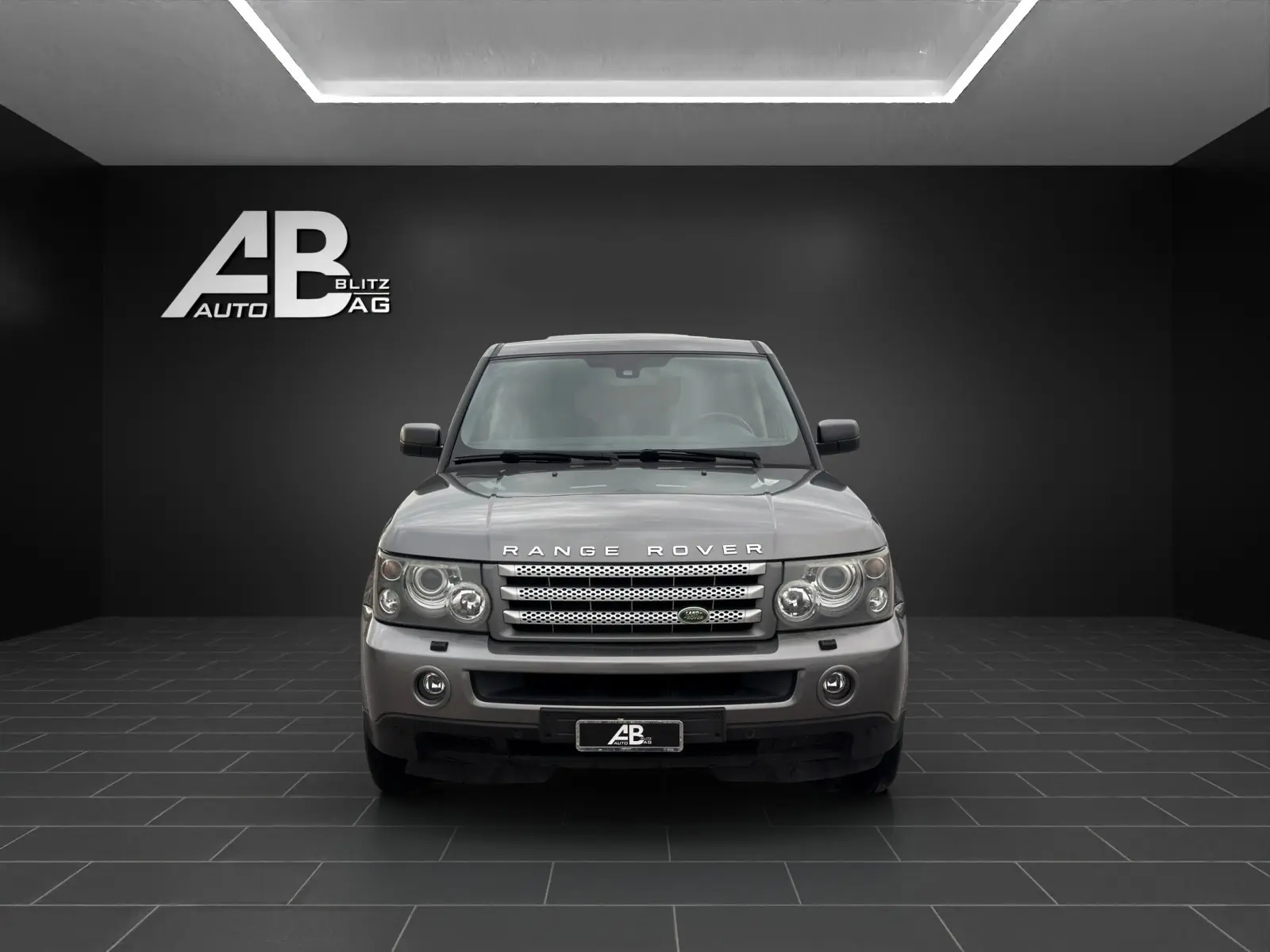 Land Rover Range Rover Sport 3.6 TdV8 — SUV premium diesel, 272 ch, transmission automatique
