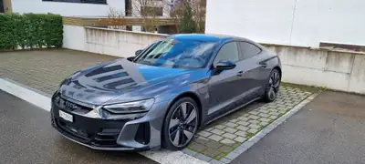 Audi RS e-tron GT quattro 2021 — Gran turismo électrique haute performance, 82'000 km — détail