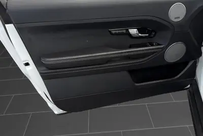 Land Rover Range Rover Evoque 2.0 Si4 Dynamic — SUV compact premium 241 PS, tout-terrain affirmé — Miniatur 14