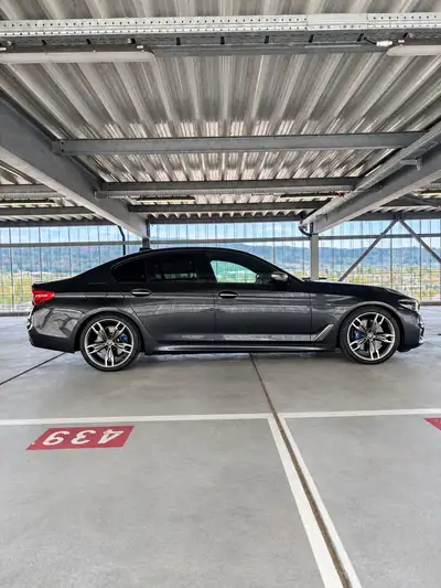 BMW M550i xDrive — Berline de luxe 462 ch, entretien BMW inclus jusqu'à 100'000 km — Thumbnail 7