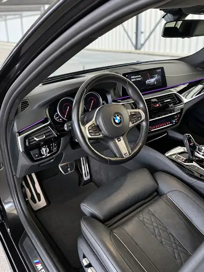 BMW M550i xDrive — Berline de luxe 462 ch, entretien BMW inclus jusqu'à 100'000 km — Thumbnail 10