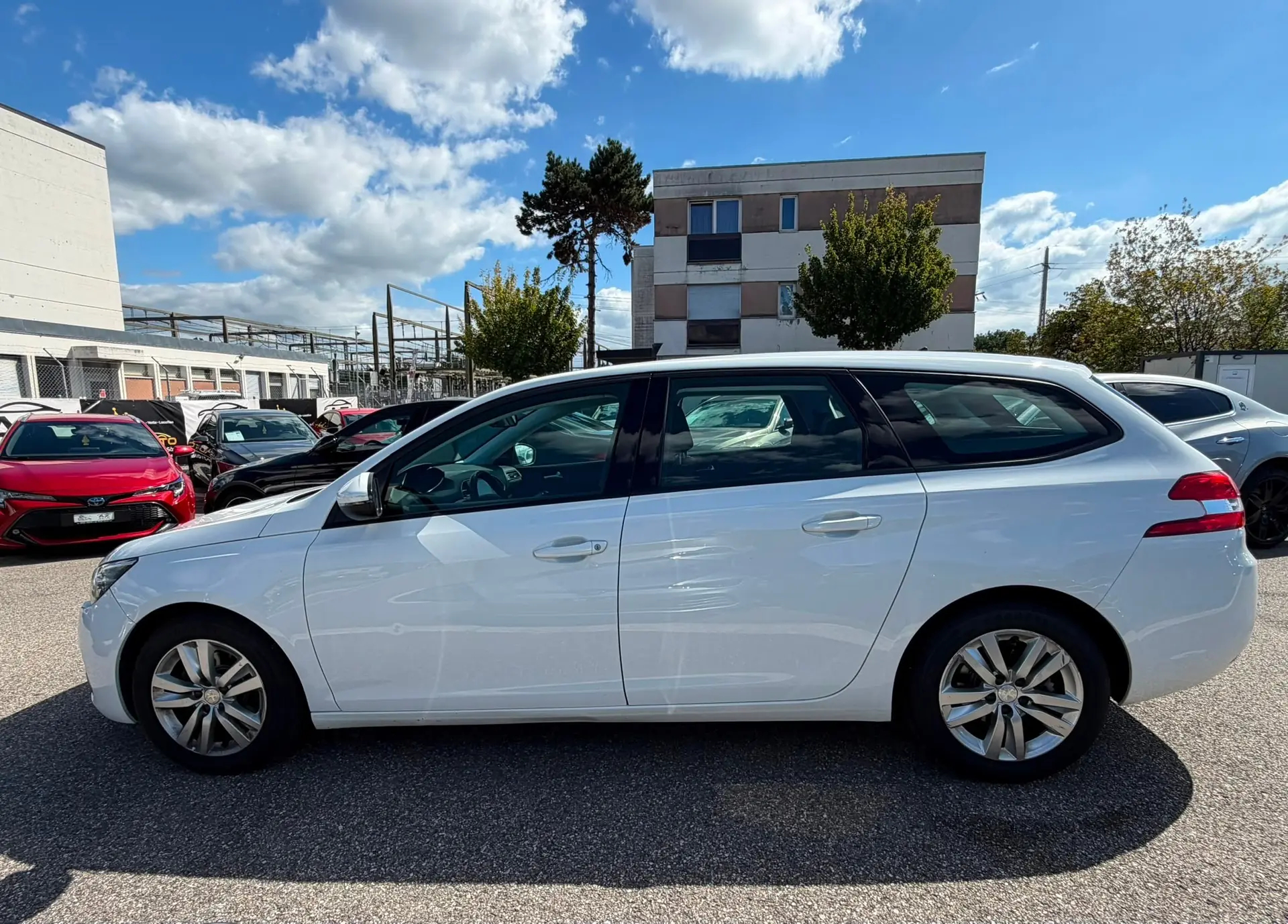 Peugeot 308 2018 occasion Bussigny — 3