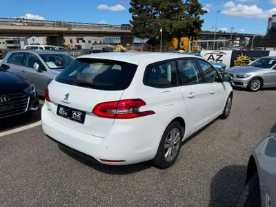 Peugeot 308 SW 1.6 BlueHDI — Break économique, faible consommation, garantie 2 ans — Detail