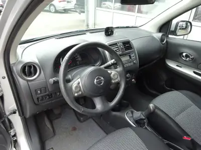 Nissan Micra 1.2 Tekna 2016 — Citadine fiable, sans accident, équipée — Miniature 8