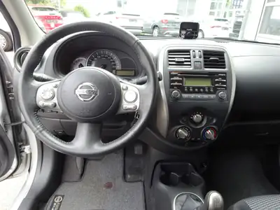 Nissan Micra 1.2 Tekna 2016 — Citadine fiable, sans accident, équipée — Miniature 9