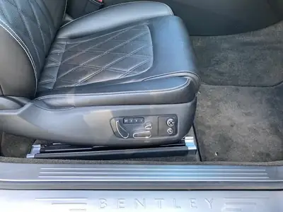 Bentley Continental 4.0 V8 — Coupé de prestige, 113 000 km, sans sinistre — Miniatur 15